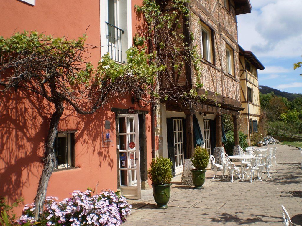 Hotel Zubieta Lekeitio Bagian luar foto